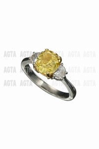 diamondfancyyellowjwly001