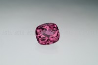 spinel010